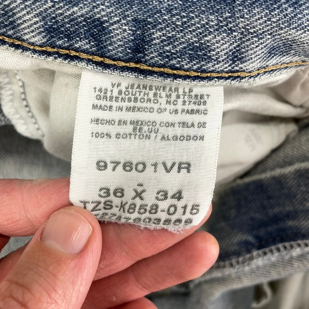 Wrangler Jeans Men's 36x32 97601VR‎ Straight Leg Faded Distressed Workwear Denim